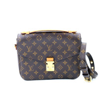 Louis Vuitton Metis Monogram