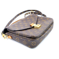 Louis Vuitton Metis Monogram