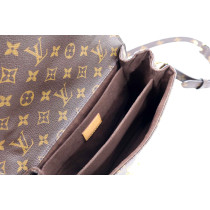 Louis Vuitton Metis Monogram