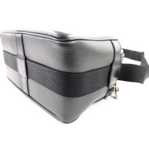 Louis Vuitton Reporter PM Pelle Taiga Nera