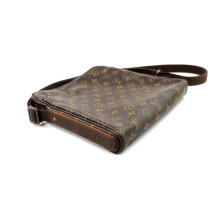 Louis Vuitton Messenger Monogram