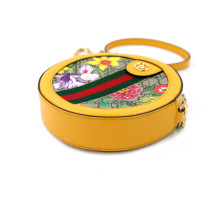 Gucci Round GG Beige