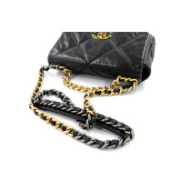 Chanel 19 Small Pelle Nera