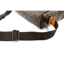 Louis Vuitton Abbesses Monogram