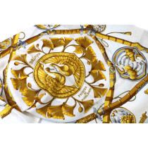 Hermes Foulard "Princes Du Soleil Levant" Seta Avorio e Oro