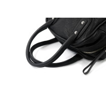 Chanel Bauletto Bowling Pelle Nera
