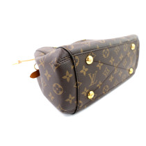 Louis Vuitton Montaigne BB Monogram
