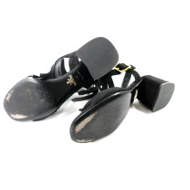 Prada Sandali Pelle Scamosciata Nera