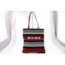 Miu Miu Shopper Pelle Blu의 사본의 사본