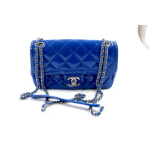Kopie von Chanel Diana Pelle D'agnello Blue Noir