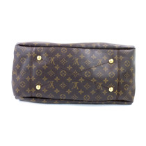 Louis Vuitton Artsy Monogram