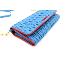 Miu Miu Pochette Pelle Blu
