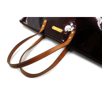 Louis Vuitton Bellevue Vernis Amaranto