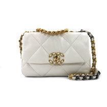 Chanel 19 Pelle Bianca