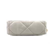 Chanel 19 Pelle Bianca