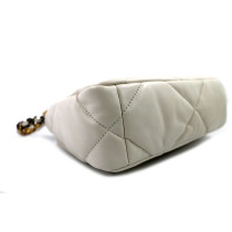 Chanel 19 Pelle Bianca