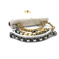 Chanel 19 Pelle Bianca