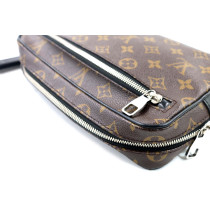 Louis Vuitton Kasai Pouch Monogram