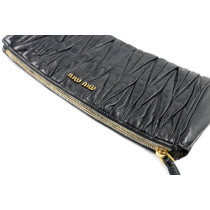 Miu Miu Pochette Pelle Nera