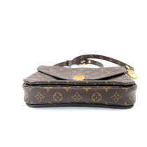 Louis Vuitton Metis Monogram