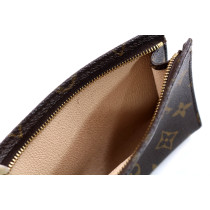 Louis Vuitton Pochette Monogram