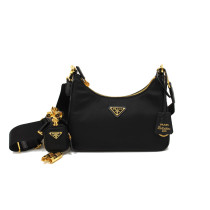 Prada Re- edition 2005 con ciondolo