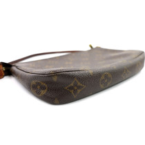 Louis Vuitton Accessoires Pochette Monogram