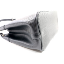 Louis Vuitton Mandara MM Epi Nera