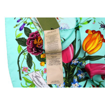 Gucci Foulard Flora