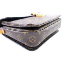 Louis Vuitton Metis Monogram