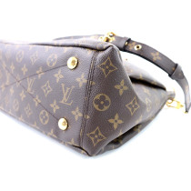 Louis Vuitton Pallas Monogram