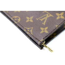 Louis Vuitton Toilette 15 Monogram