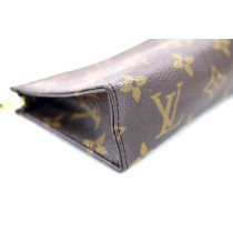 Louis Vuitton Toilette 15 Monogram