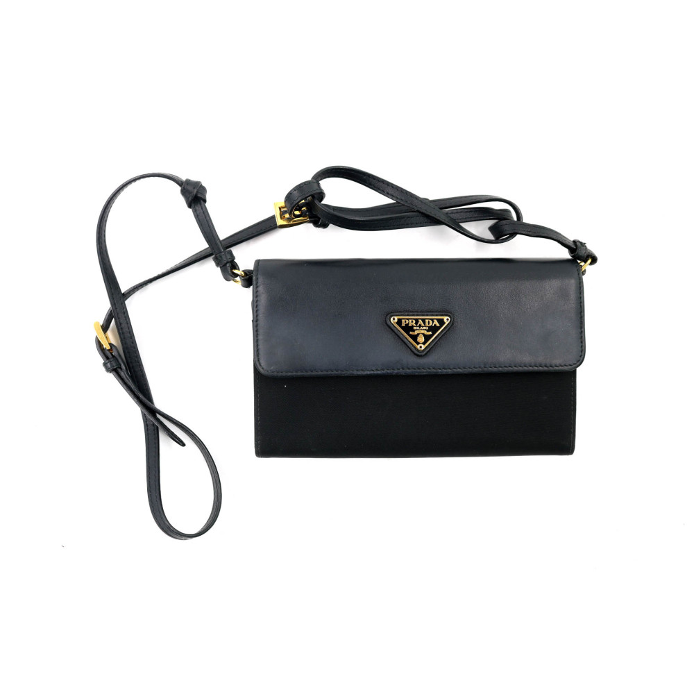 Prada Portafoglio Pelle e Nylon Nero