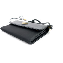Prada Portafoglio Pelle e Nylon Nero