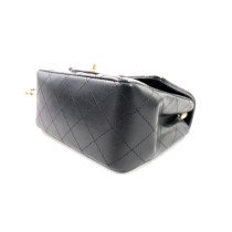 Chanel Classic Flap Mini Square Pelle Nera