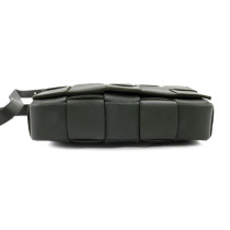 Bottega Veneta Cassette Pelle Verde Oliva