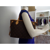 Louis Vuitton Neverfull PM