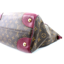 Louis Vuitton Estrela Monogram