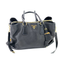 Prada Shopping Pelle Nera