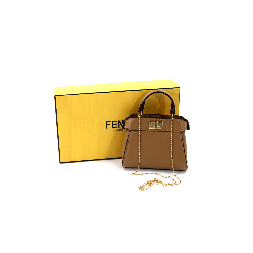 Fendi Peekaboo Pelle Marrone