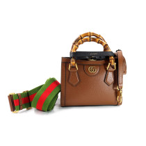 Gucci Diana Pelle Marrone