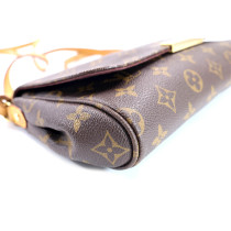 Louis Vuitton Favorite PM Monogram