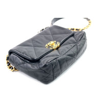 Chanel 19 Small Pelle Nera
