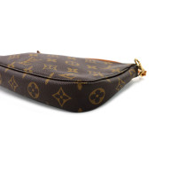 Louis Vuitton Pochette Accessoires Monogram