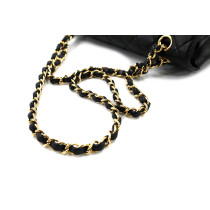 Chanel Classic Flap Media Pelle Nera