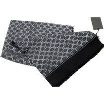 Gucci Stola Lana, Seta e Cashmere Nero Metallizzato
