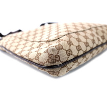 Gucci Bisaccia GG Beige