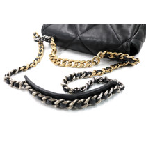Chanel 19 Pelle Nera