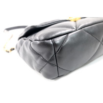 Chanel 19 Pelle Nera